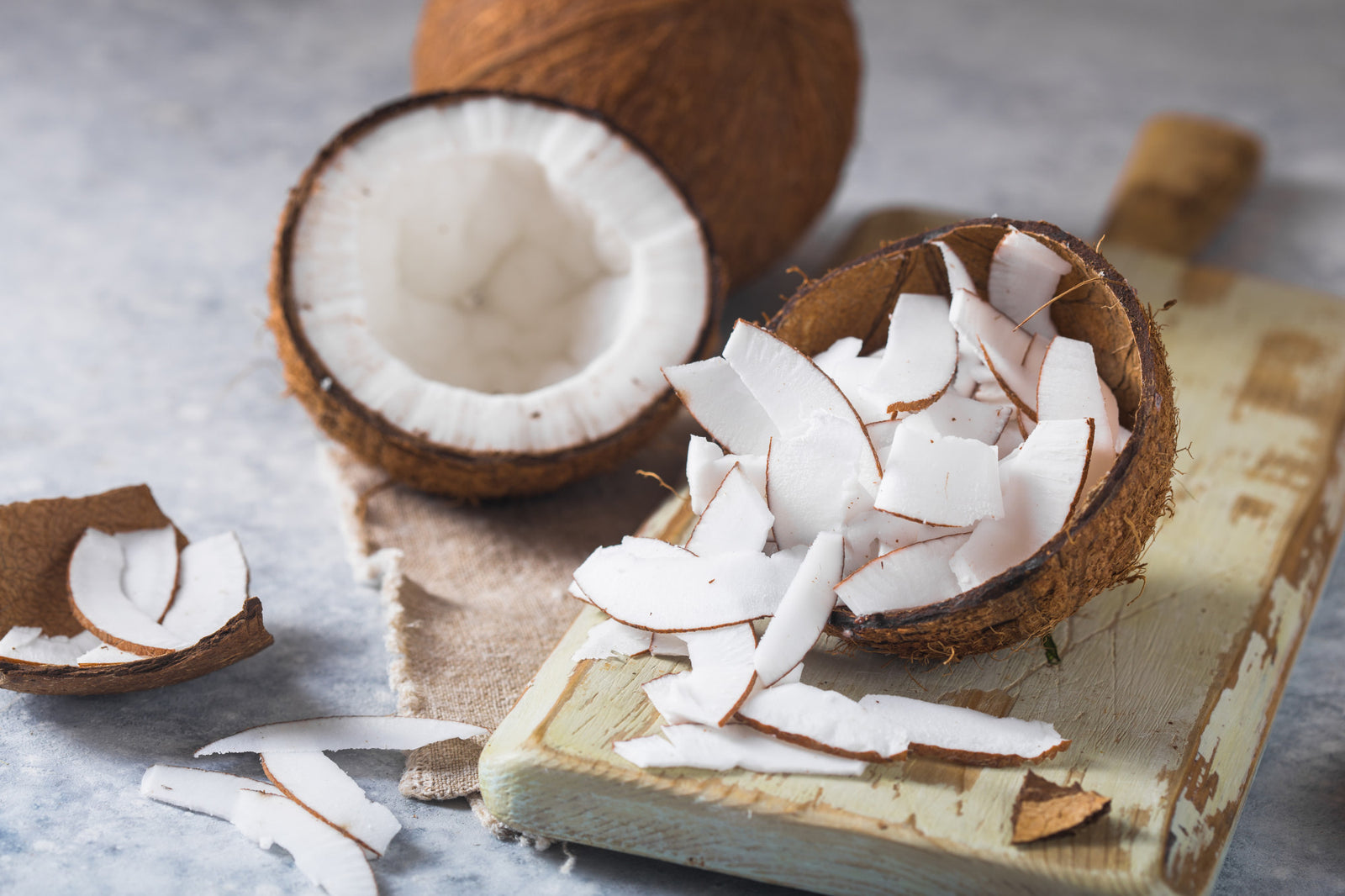 Organic Coconut Chips: A Tasty Alternative to Sugary Snacks for Kids