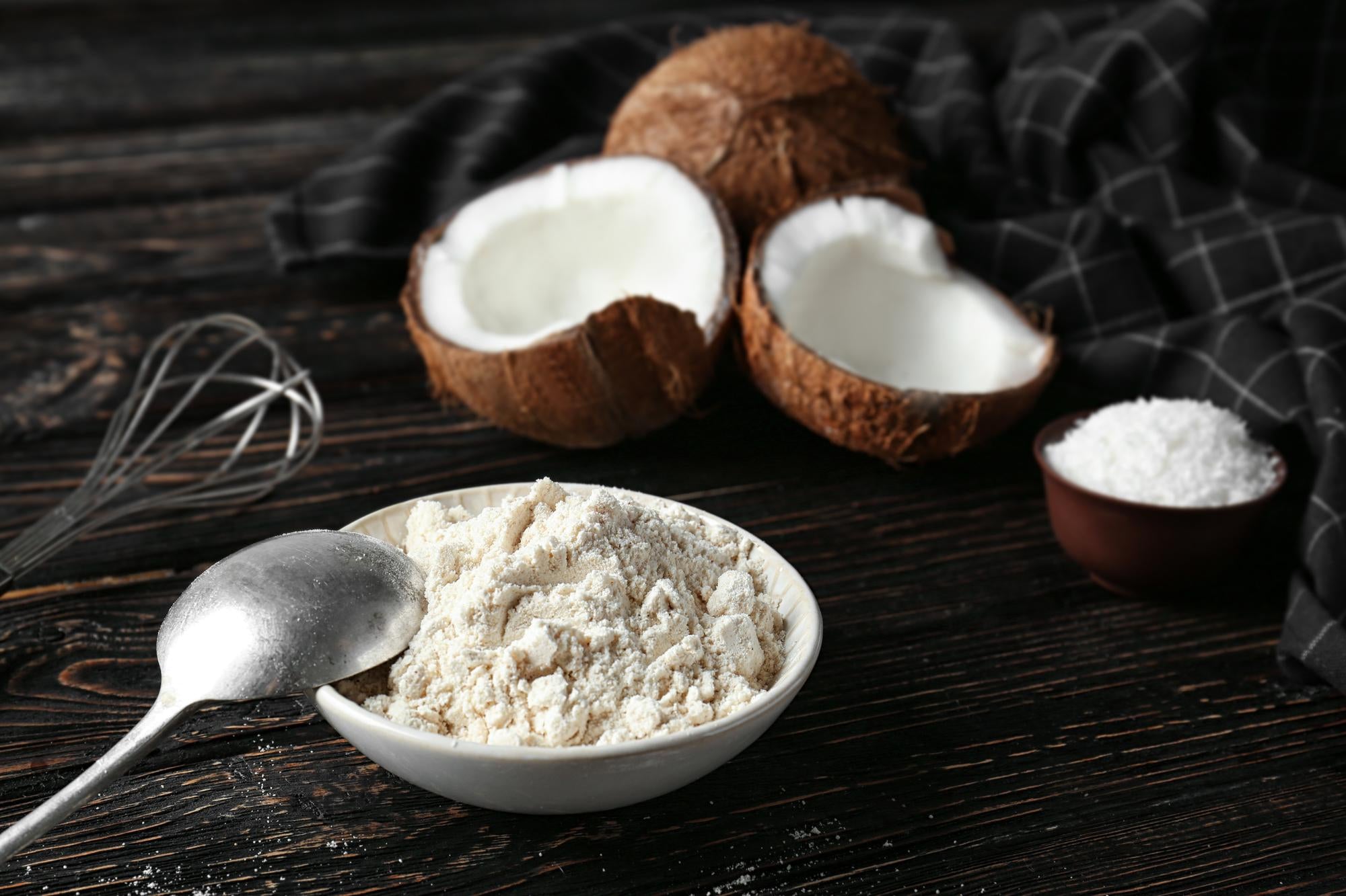 Why Choose Organic Coconut Flour Over Regular Coconut Flour?