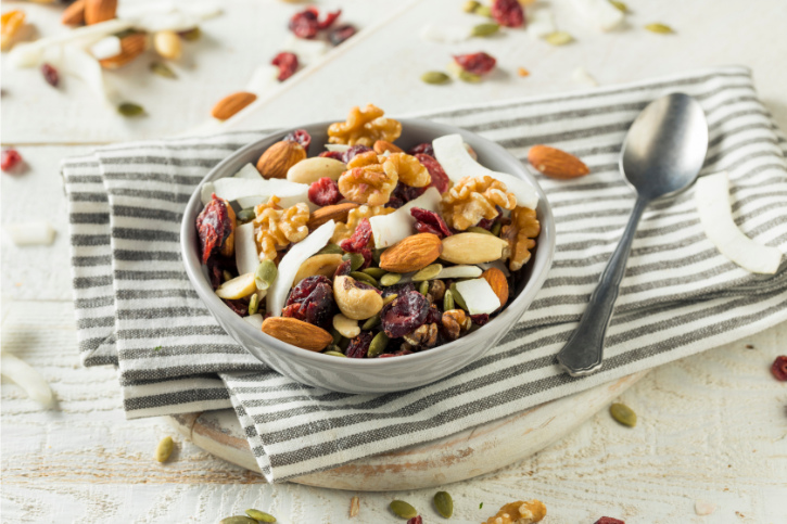 How to Make the Best Healthy Trail Mix