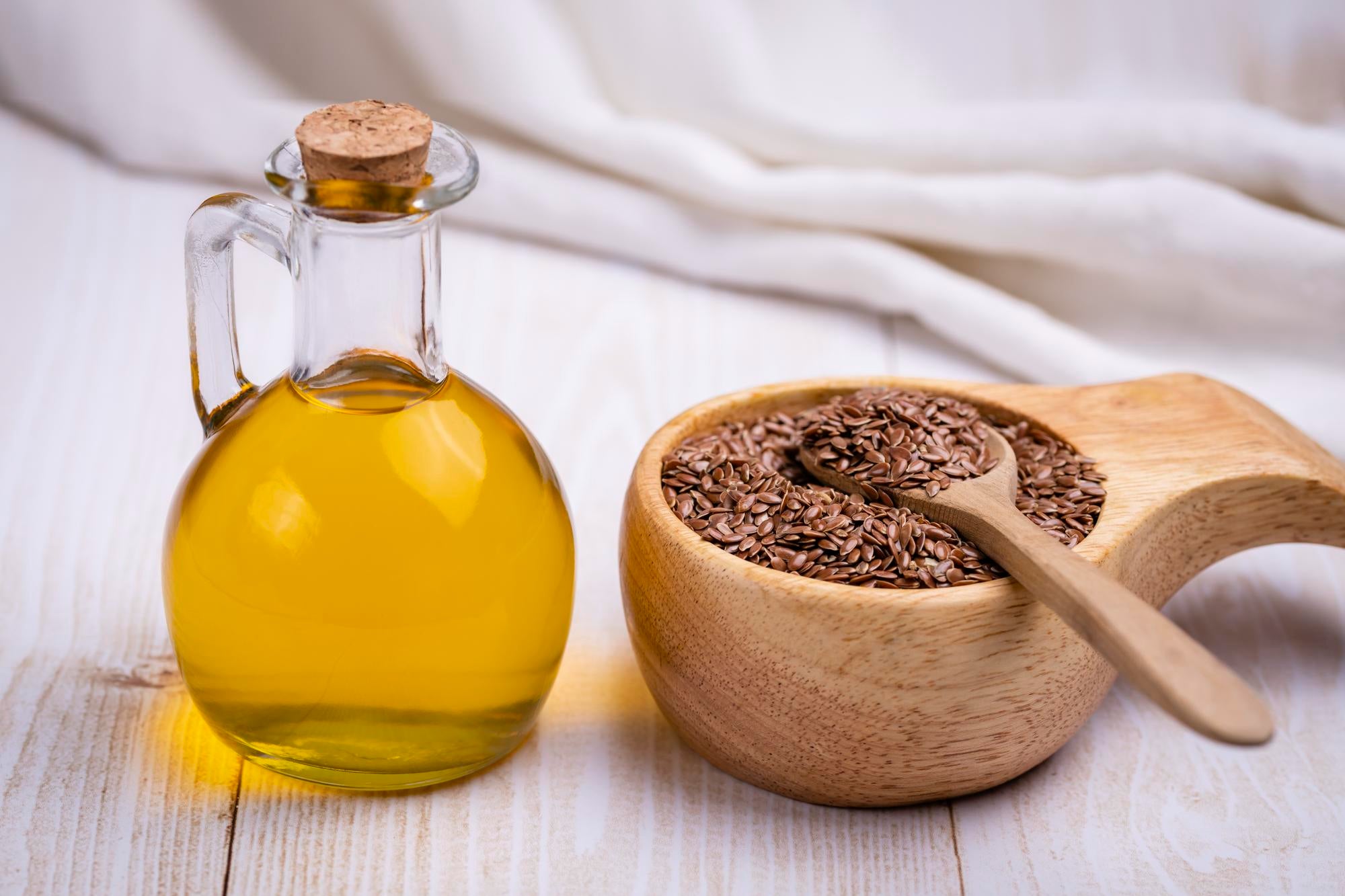 The Golden Elixir: Exploring the Health Benefits of Flaxseed Oil